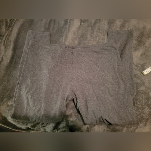 ⚘️ 2/$15. DG2 womans tights. Size 2X. - Picture 3 of 5